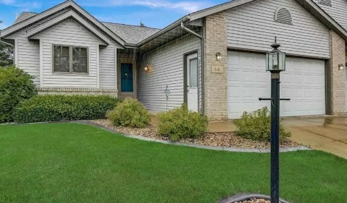 How to Calculate Your Holding Costs When Selling Your House in [market_city]