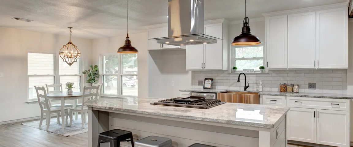 custom farmhouse kitchen