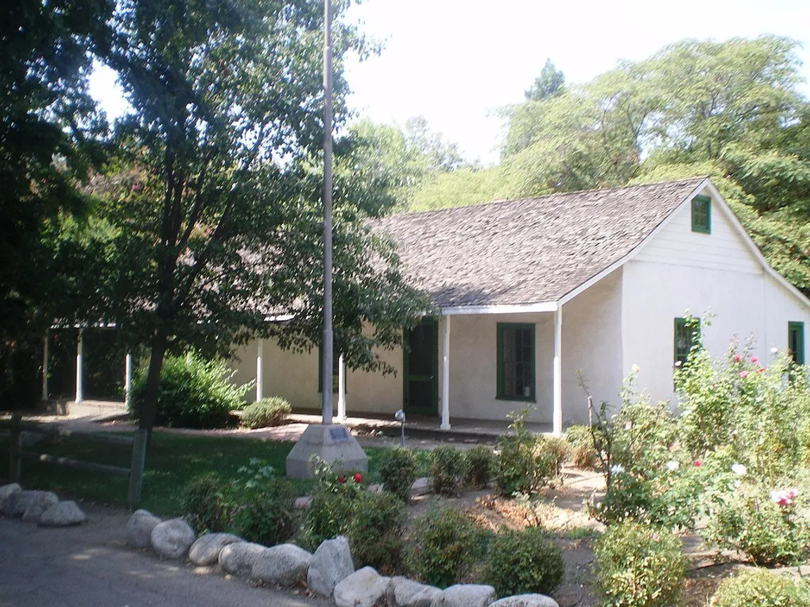 Sell Your House Fast Reynier Village