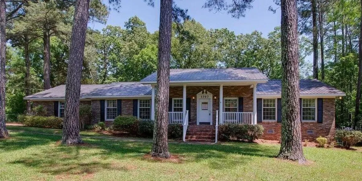 Cash home buyers in Priceville Hartselle Trinity Falkville Alabama Yellowhammer Home Buyers serving Morgan County communities