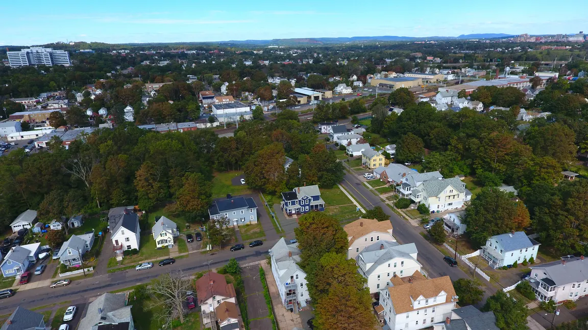 We buy Houses in New Haven Connecticut