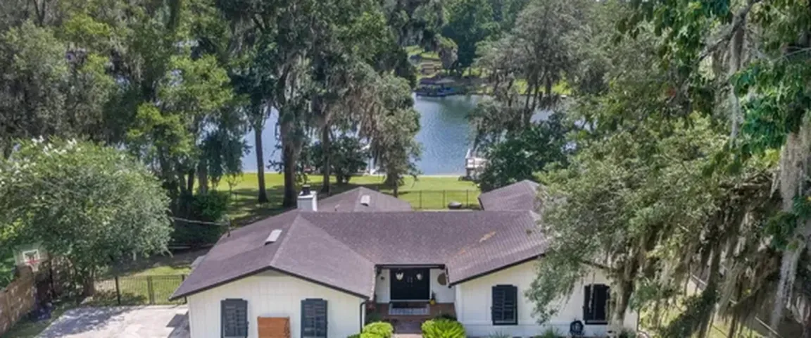 Sell my house fast in Clay County FL - waterfront homes in Clay County Florida