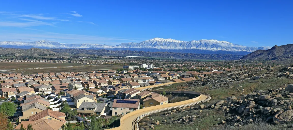 We Buy Houses in Moreno Valley