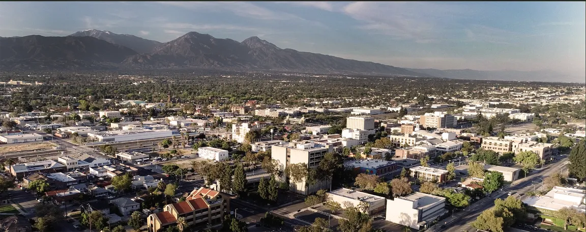 We Buy homes in pomona