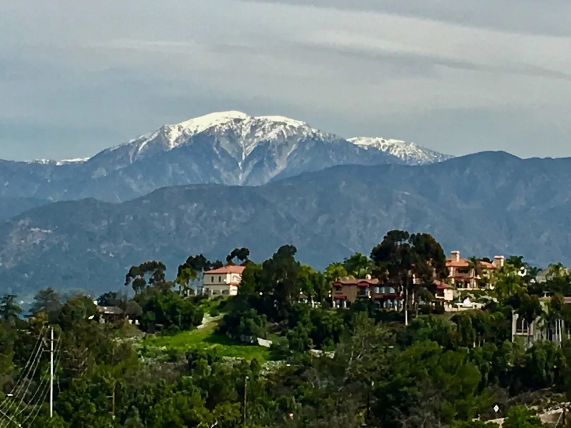 We buy homes in San Dimas