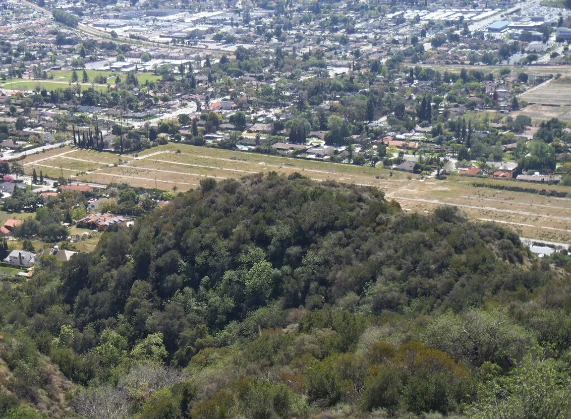 we buy houses in Azusa