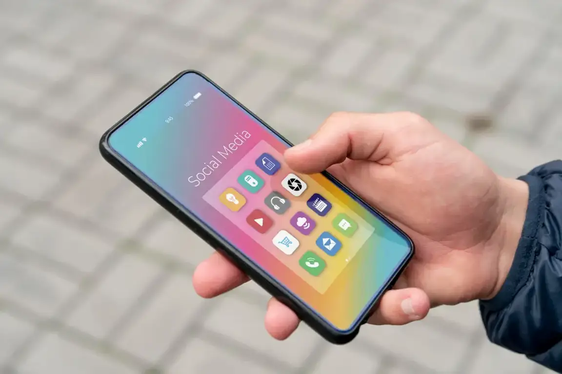 Man holding a phone