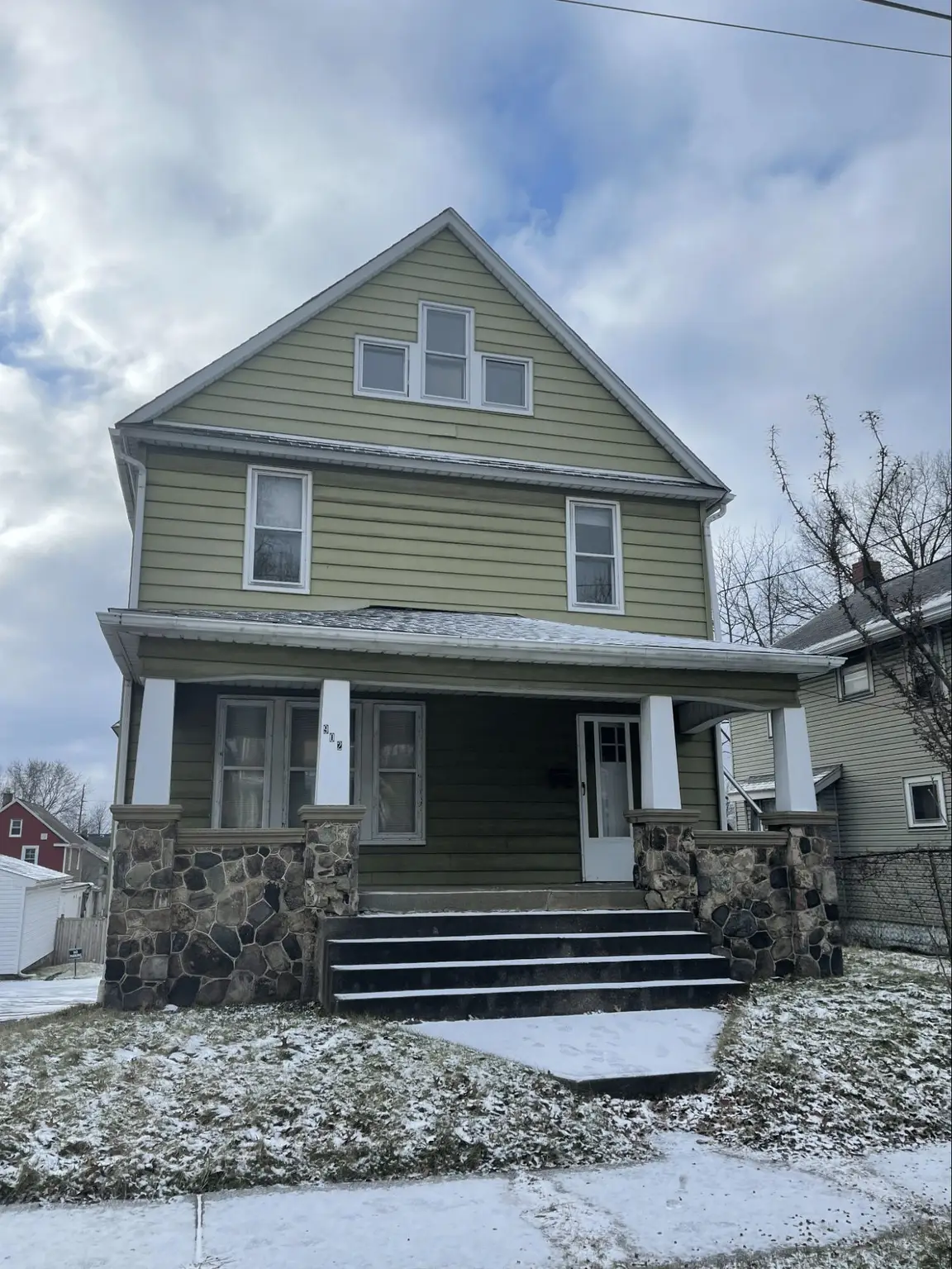 House Akron Ohio