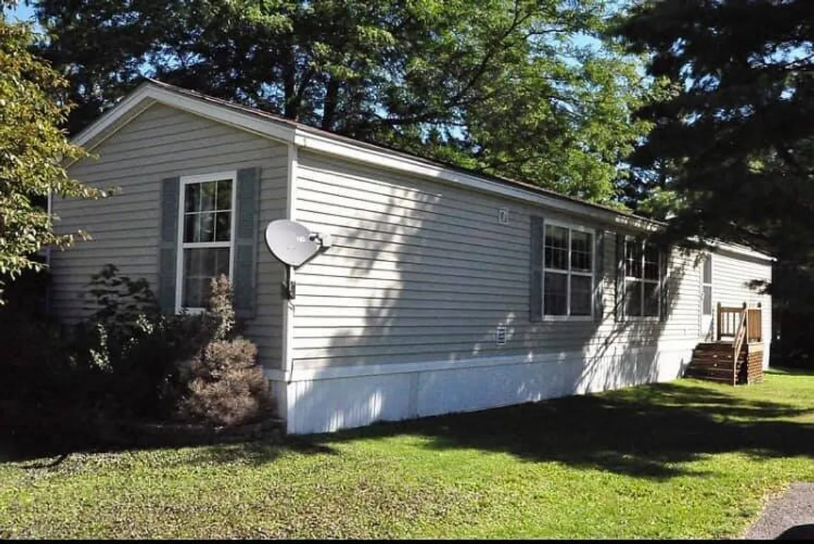 we buy mobile homes in Smyrna