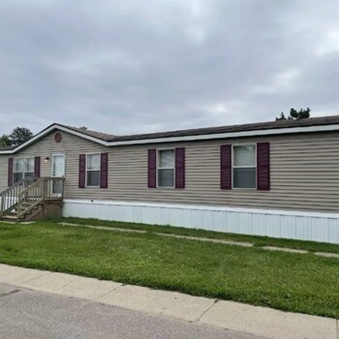 we buy mobile homes in New Castle