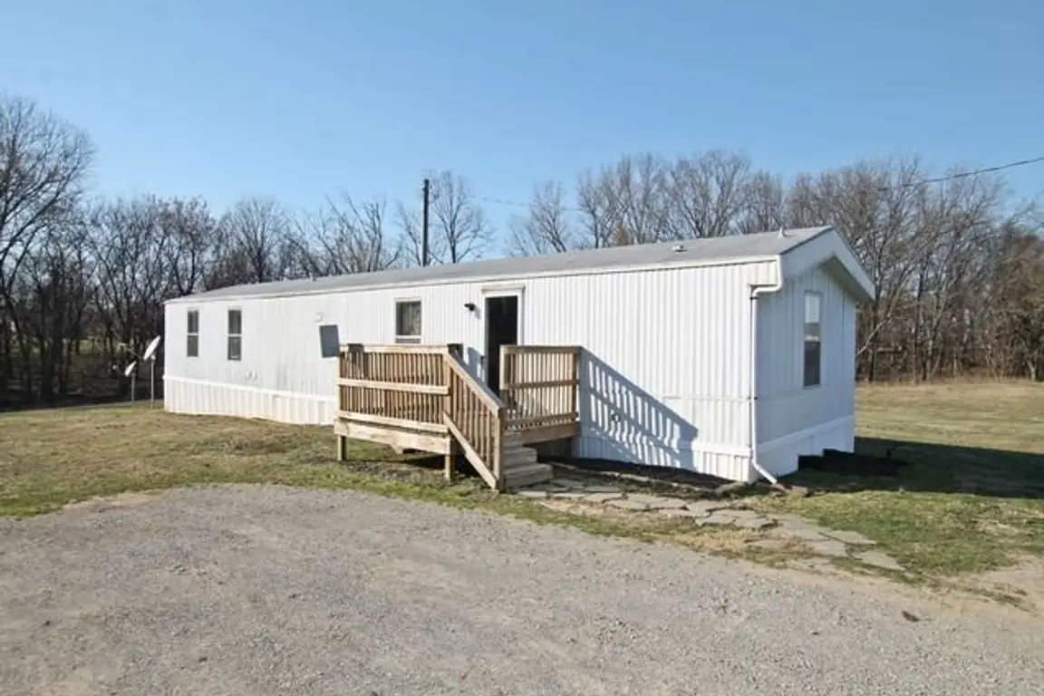 we buy mobile homes in Long Neck
