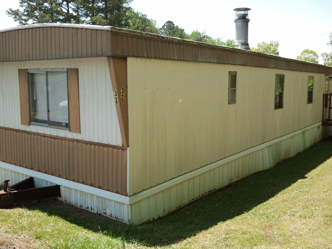 we buy mobile homes in Dover