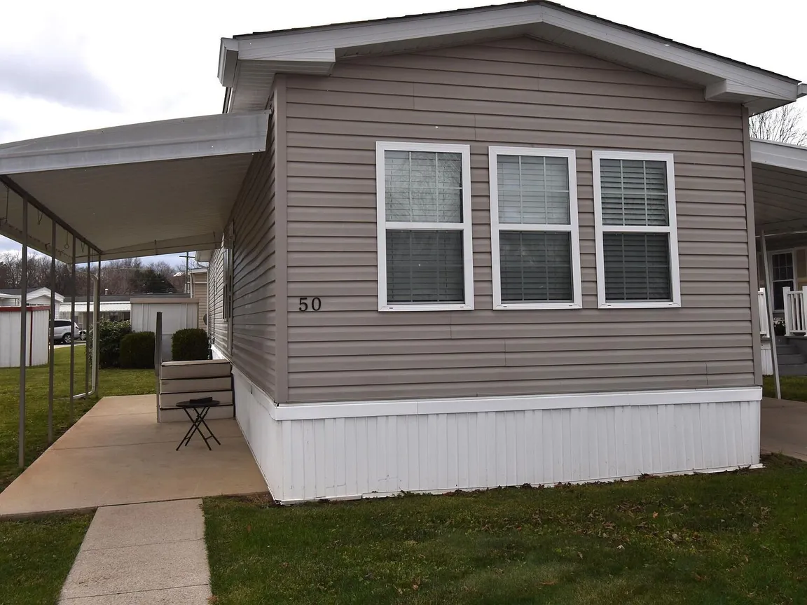 we buy mobile homes in Camden