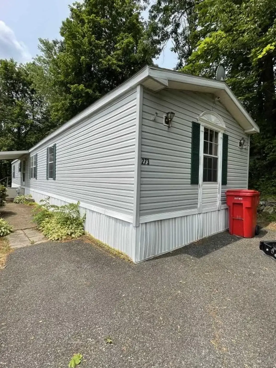 we buy mobile homes in Felton