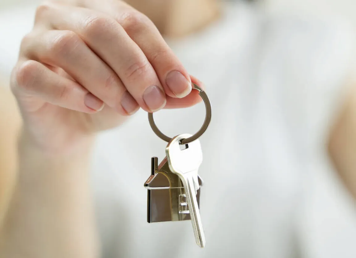 How to Sell a Home Fast for a Job Relocation