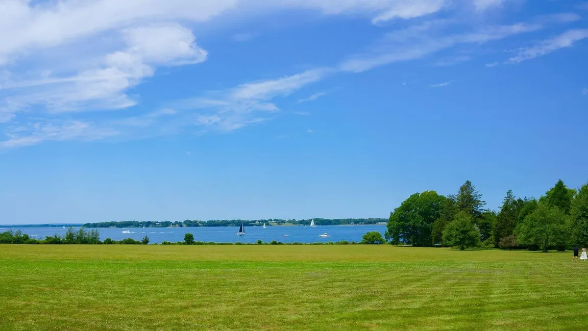 sell land with liens or back taxes in Rhode Island
