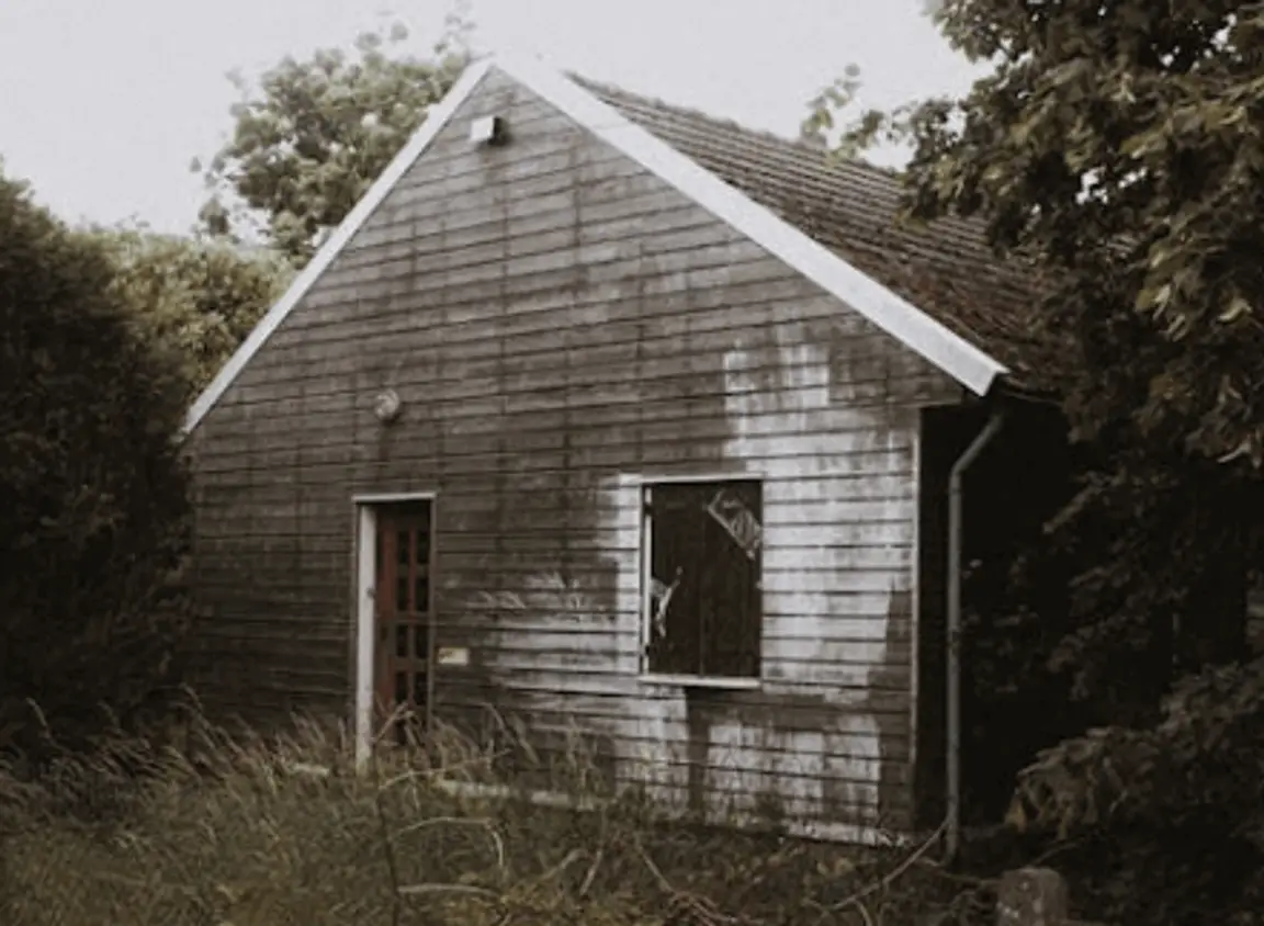 selling a house with code violations in Englewood