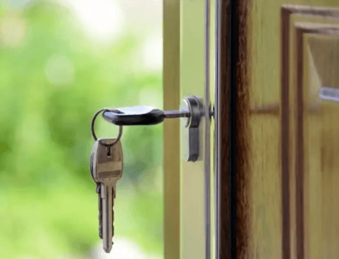 putting an offer on a house before selling yours florida