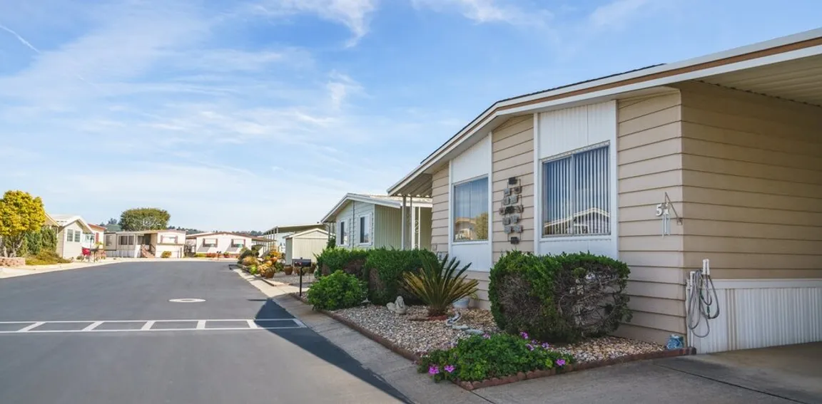 Mobile Home For Sale