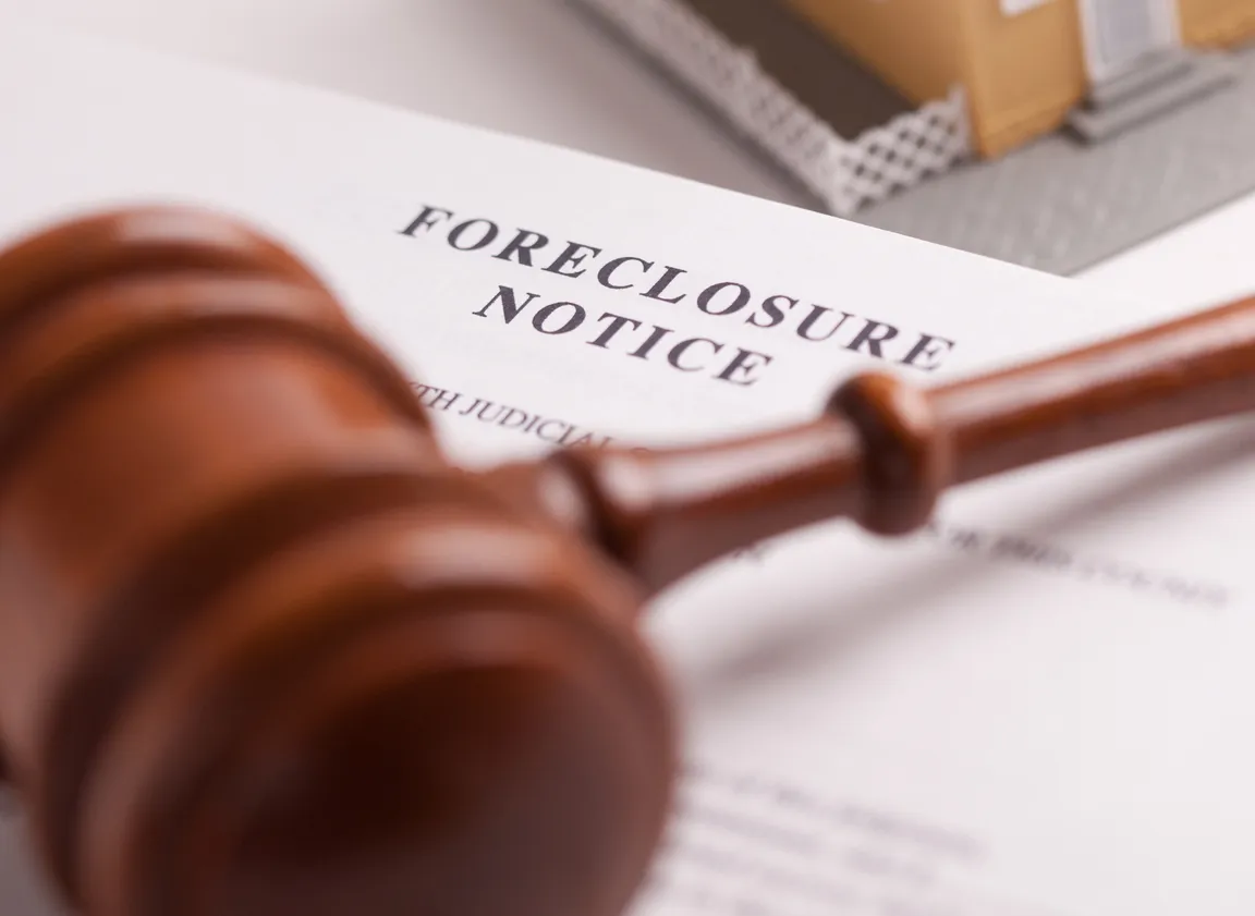 Can You Sell a House in Foreclosure Tennessee
