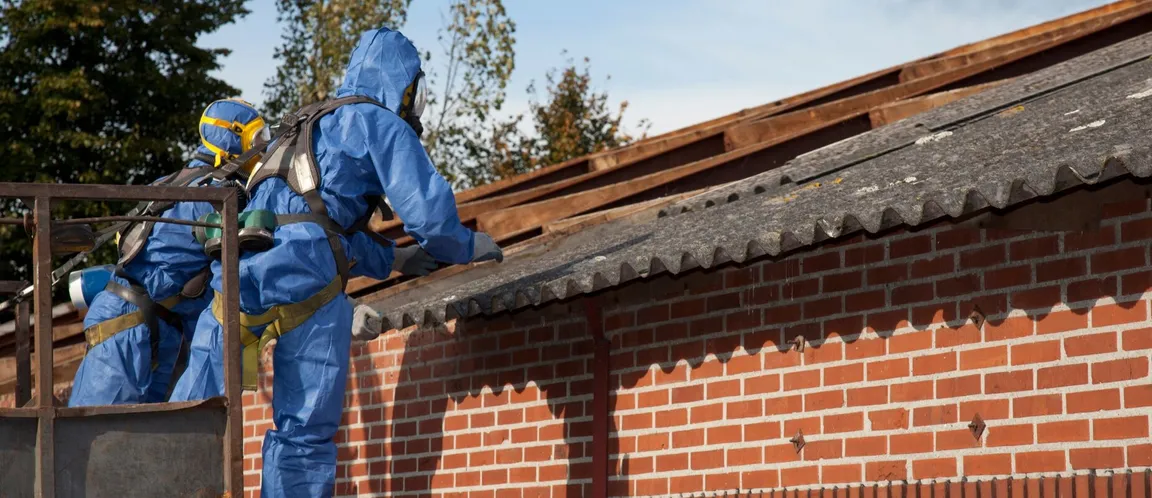 Can Houses With Asbestos Be Put on the Market Texas