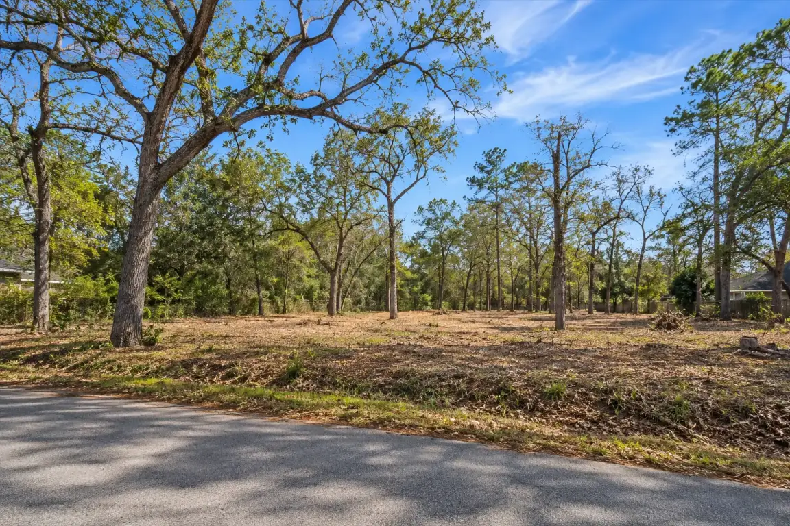Land Won't Sell in Houston? 8 Options to Consider