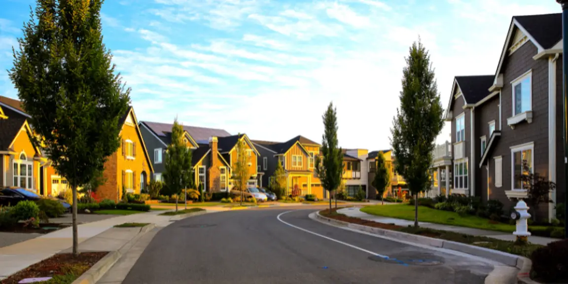 Most and Least Favorable Neighborhoods in [market_city]