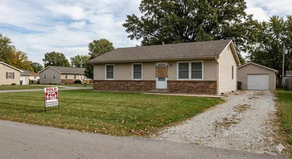 Modest home in Platte City Missouri sold for cash and tax considerations