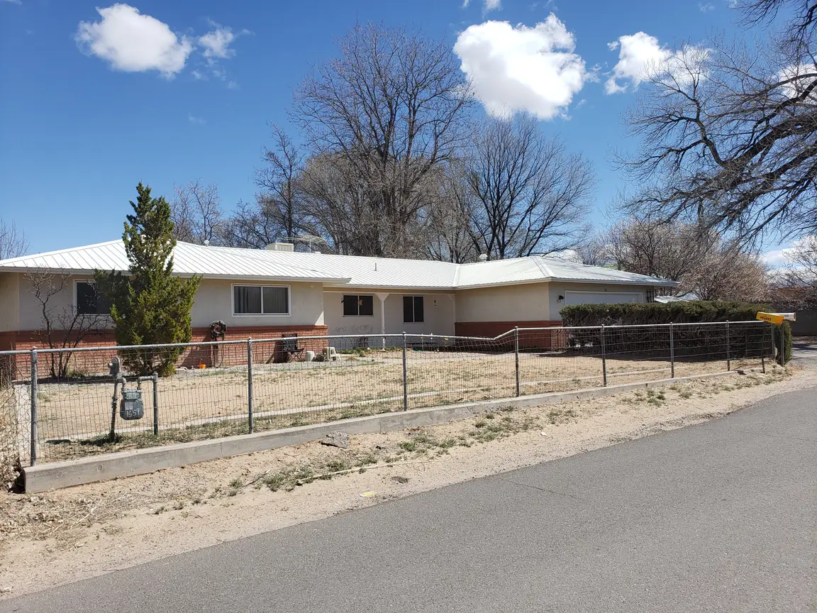 Sell My House Fast NM - We Buy Houses New Mexico