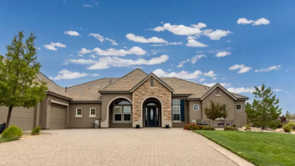 we buy houses in Calumet MI