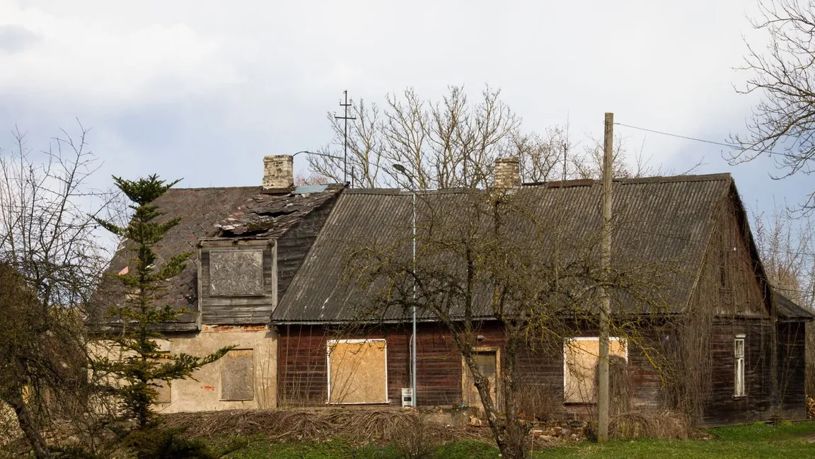 We Buy Vacant Or Condemend Houses In Michigan