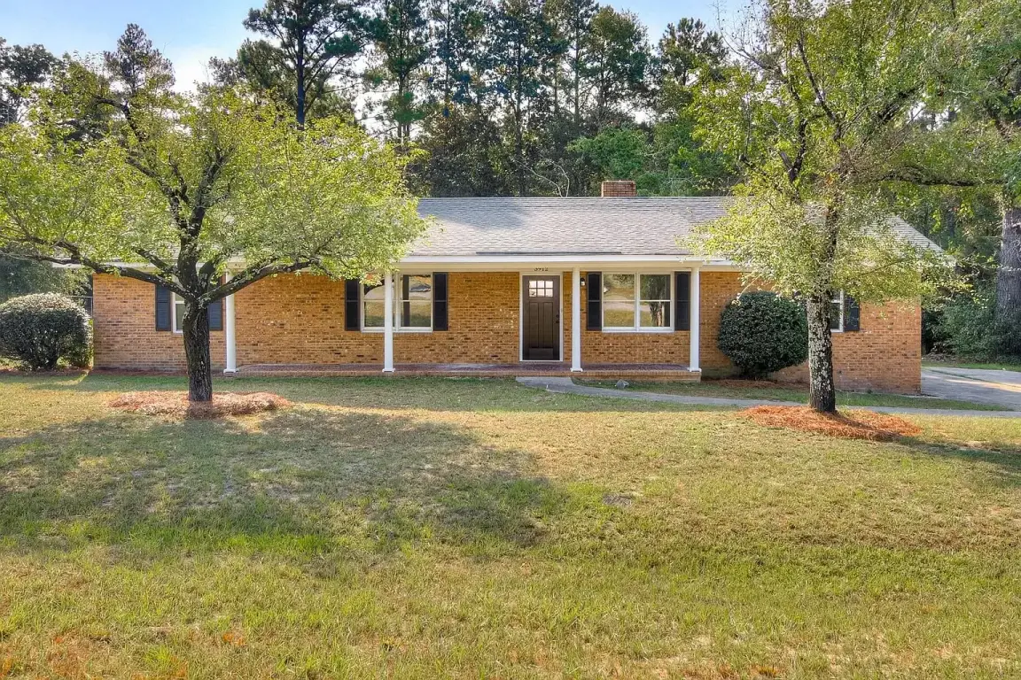 Brick ranch home in the Augusta area
