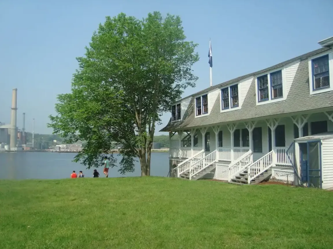 We Buy Houses In Ledyard CT