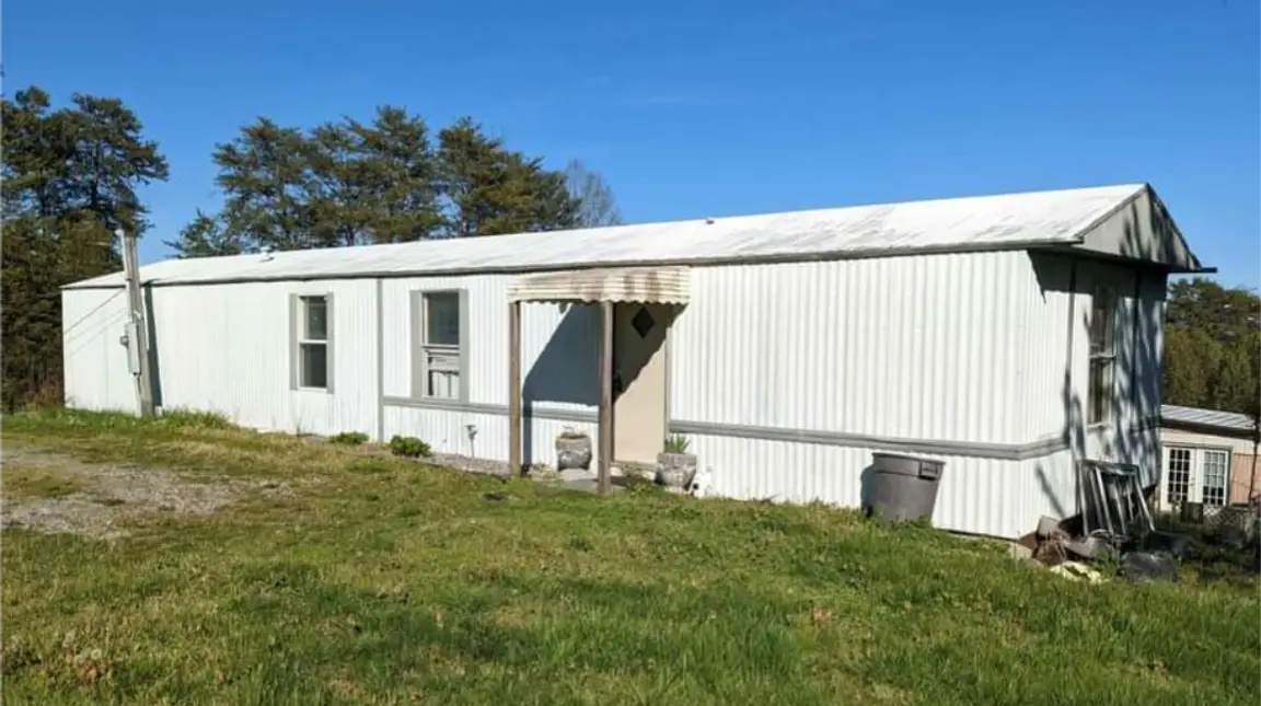 white fleetwood mobile home in mobile home park in corryton tn knox county tn