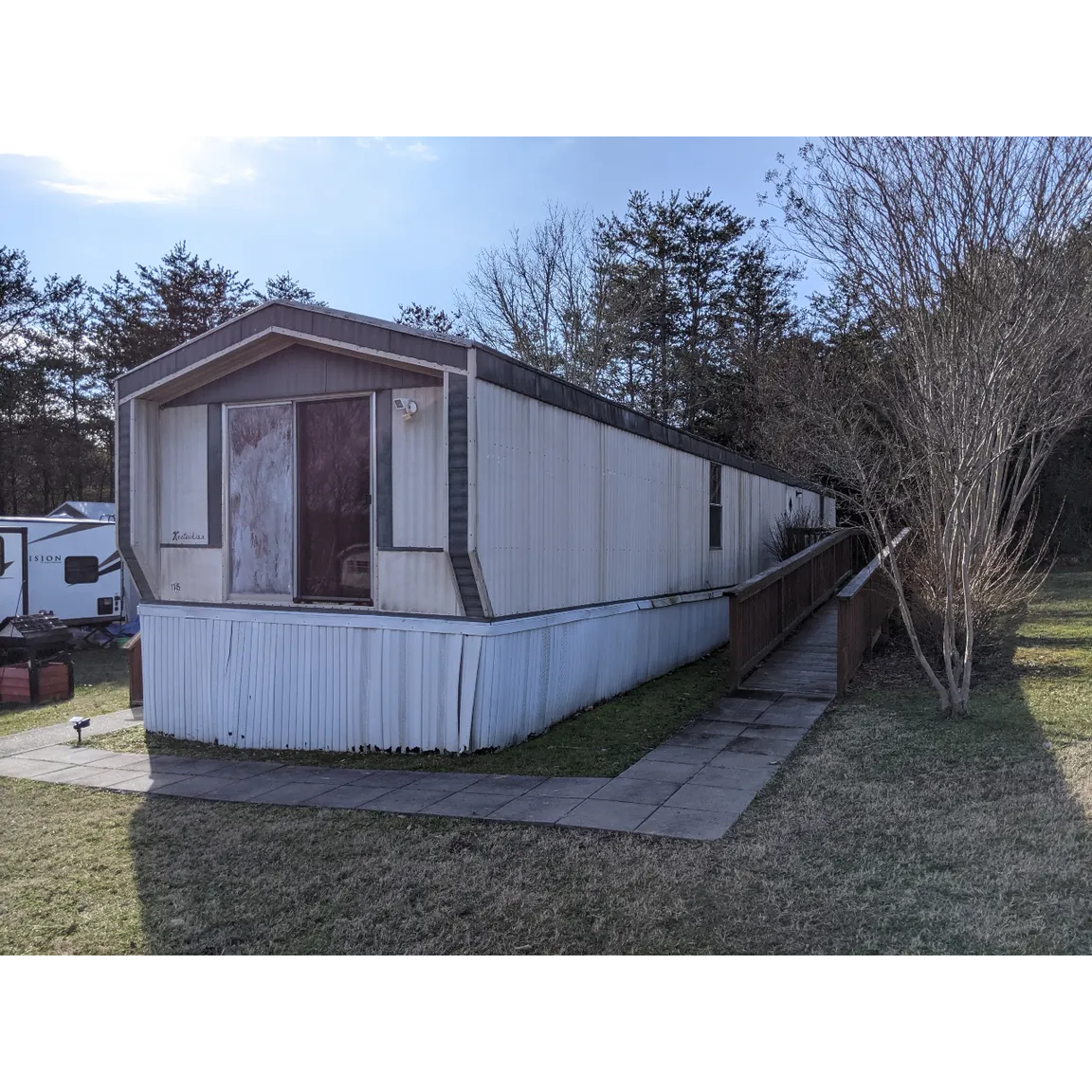 blue white mobile home maple ridge mobile home park newport tn