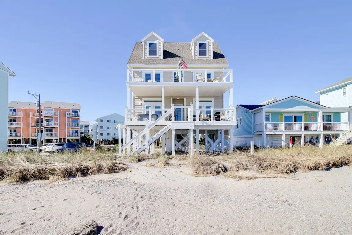 Oceanfront single-family home in Carolina Beach, NC sold as-is for cash to Cape Fear Cash Offer after the owner faced foreclosure