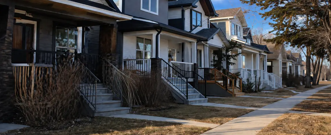 manitoba property buyers