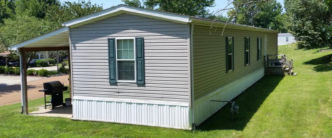 Sell your mobile home fast in Illinois — Illinois Mobile Home Buyers pays cash for mobile homes in any condition