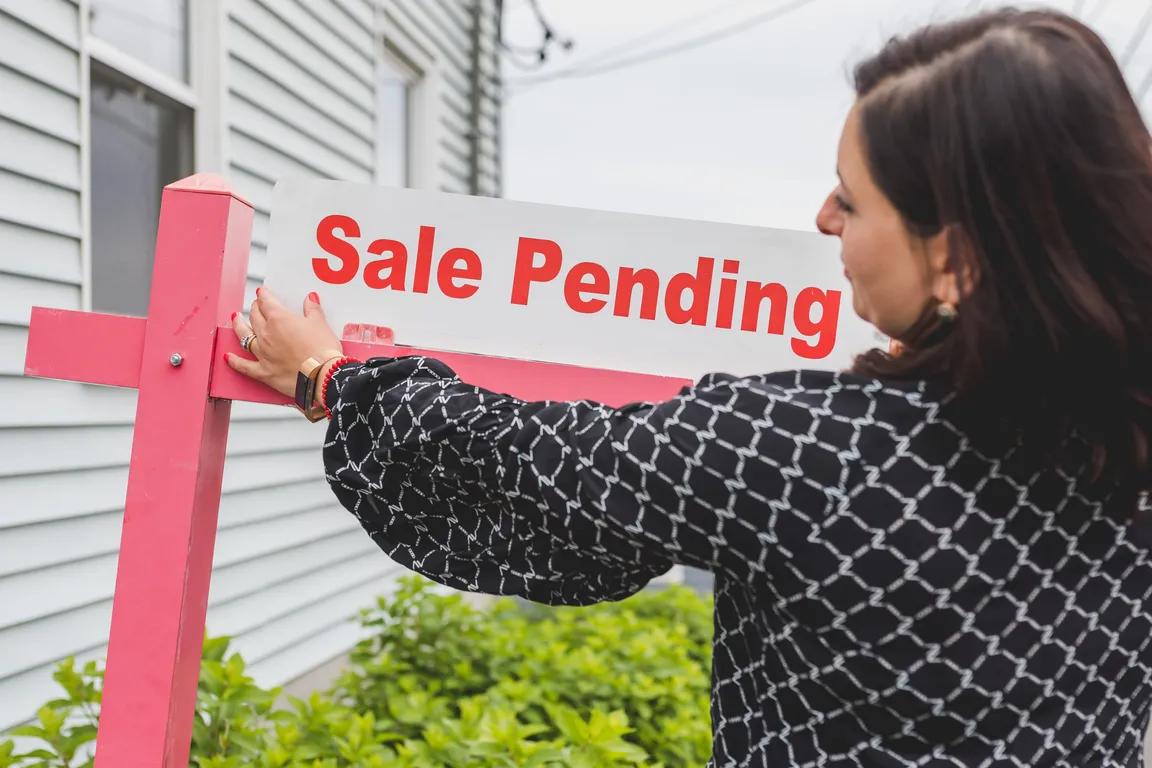 homes for sale 57106