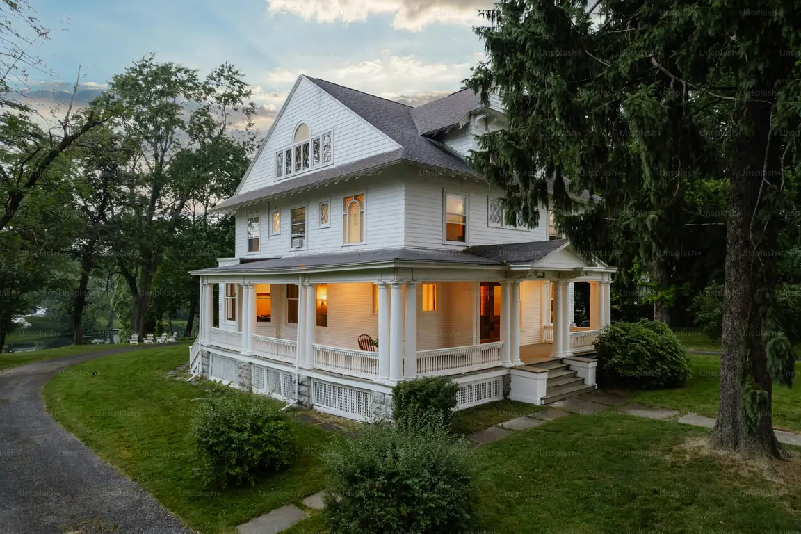 Home in Mount Dora, FL
