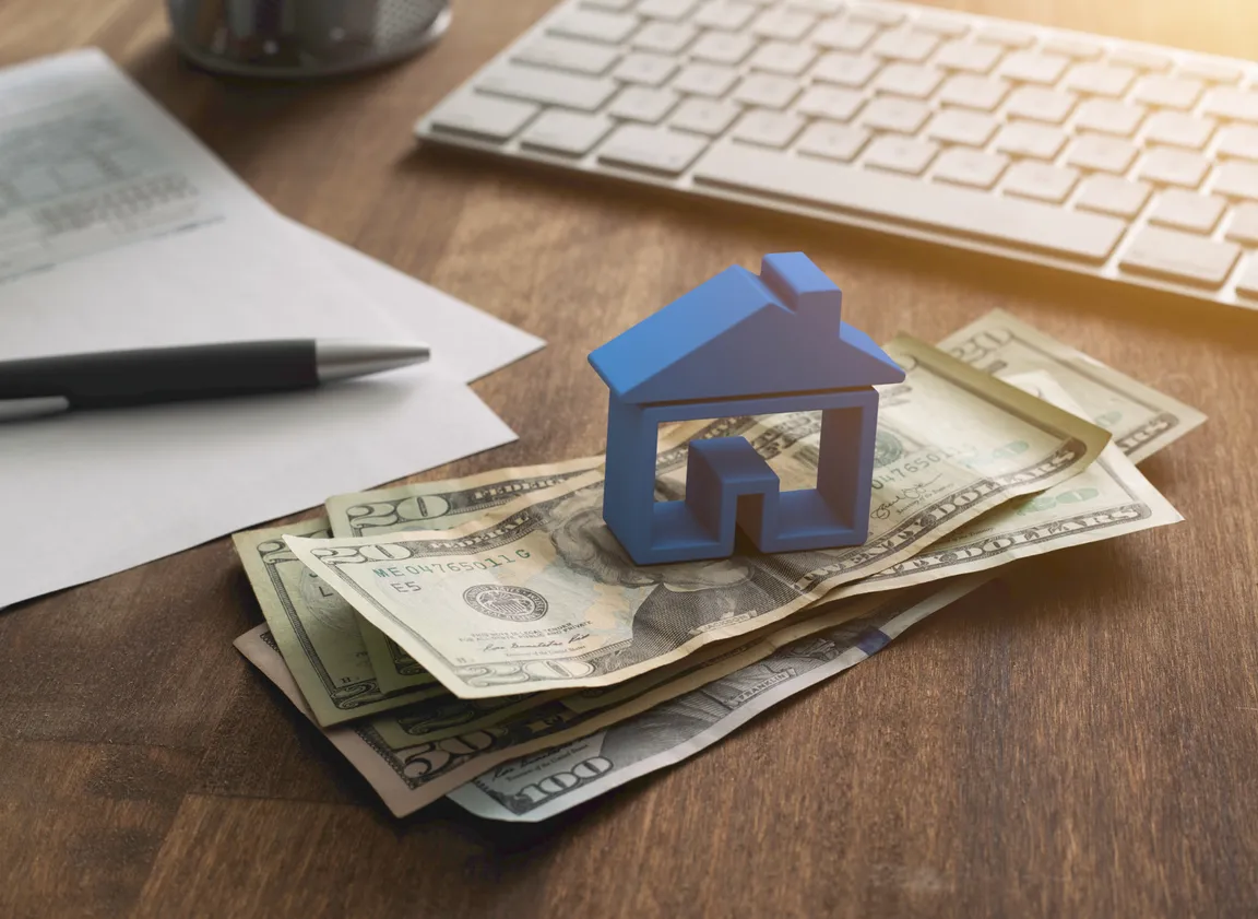 Can You Sell a House With a Mortgage In Chicago