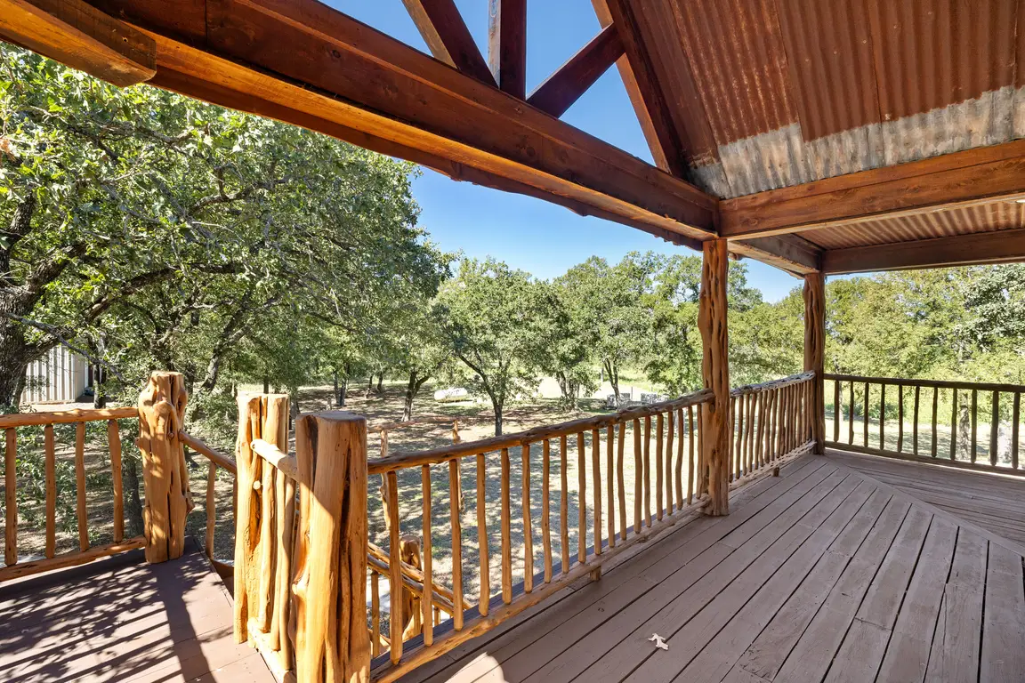 Right Path Property Solutions - Premier Realty in Texas - Creative Solutions for Homeowners - Flexible Timeline - Investors Renovation Funding