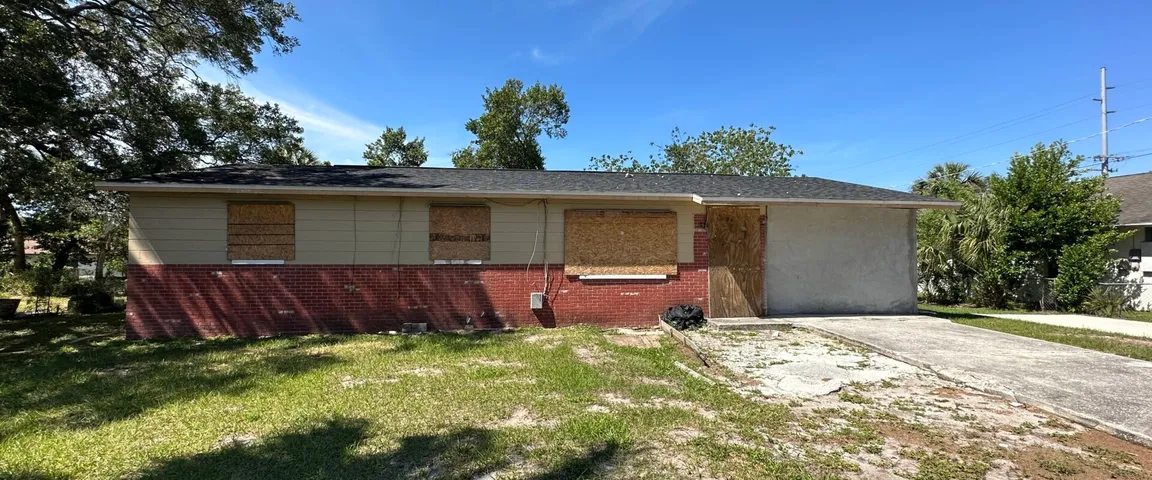 abandoned home - A+ Home Buyers
