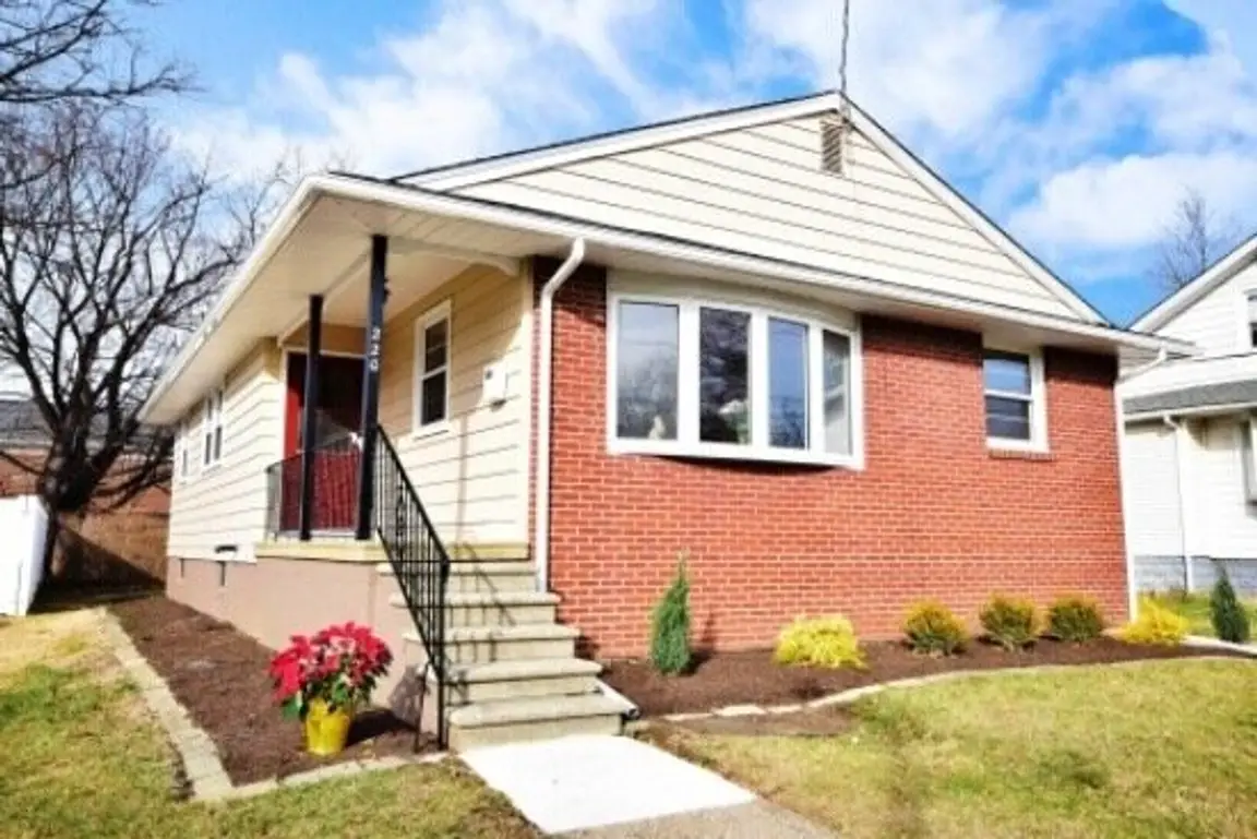 we buy houses