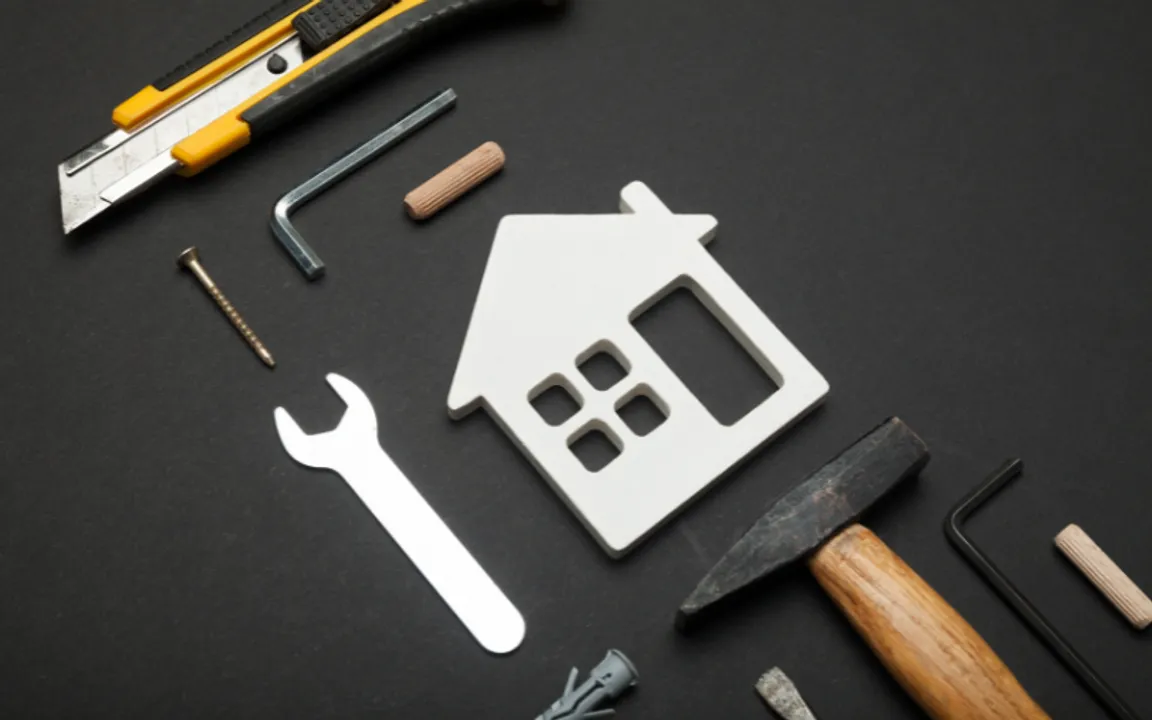 Selling a House That Needs Reparing in [market_city]