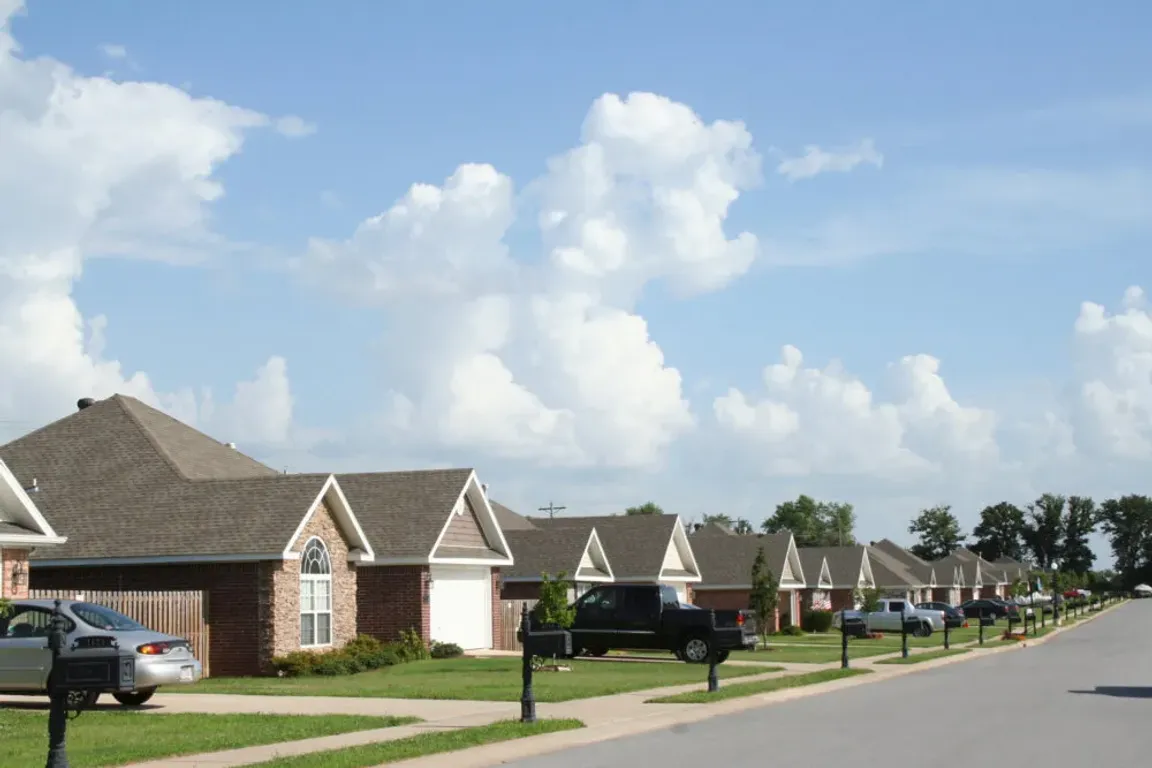 We Buy Houses