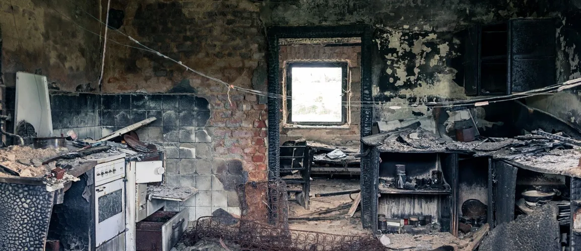 Selling house with fire damage fast Minneapolis