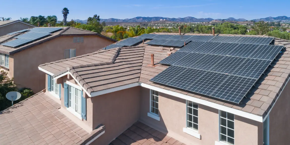 How to Sell a House with Solar Panels [market_city]