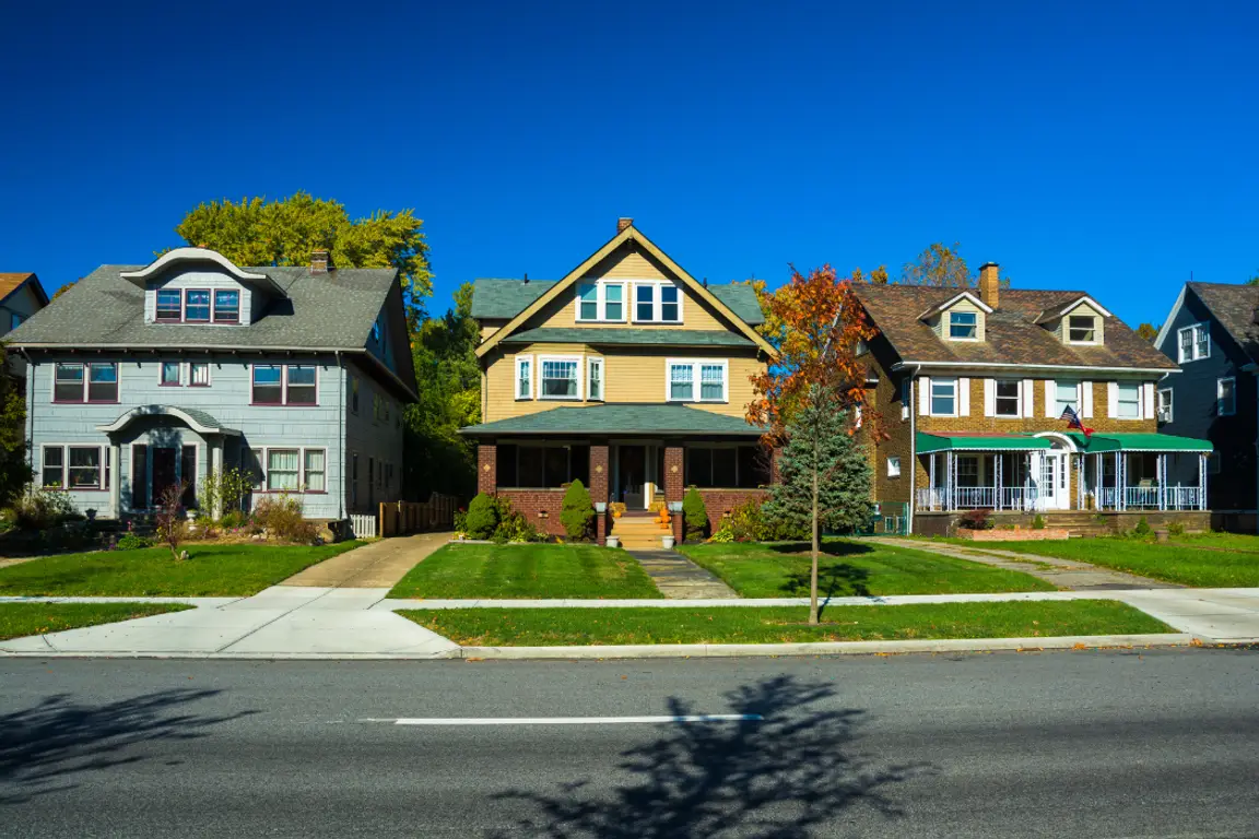 We Buy Houses For Cash in [market_city]