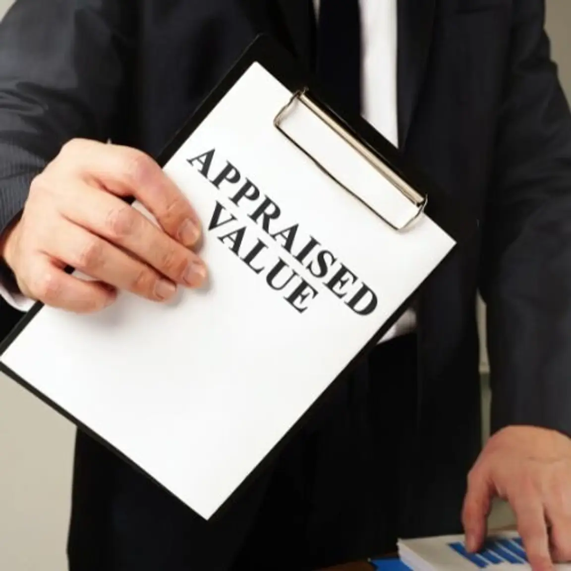 Can You Sell Your House for Less Than Appraised Value in Texas